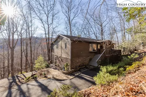 205 Birch Ln, Deep Gap, NC 28618