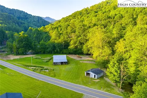 4690 Three Top Rd, Creston, NC 28615 photo 42