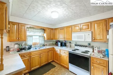 4690 Three Top Rd, Creston, NC 28615 photo 13