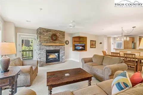 565 Peaceful Haven Dr #M-2, Boone, NC 28607