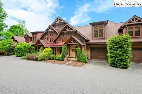 138 S Camp Rd #103, Boone, NC 28607