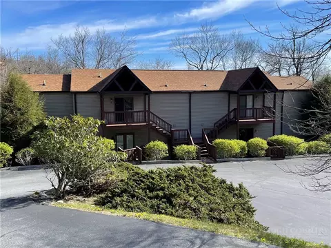 1664 Grouse Moor Dr #7, Sugar Mountain, NC 28604
