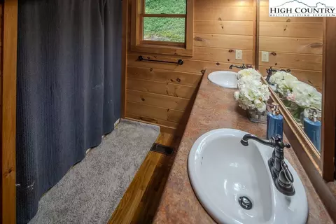 Bath - 8012 Big Ivy, Purlear, NC 28665 photo 1 of 4