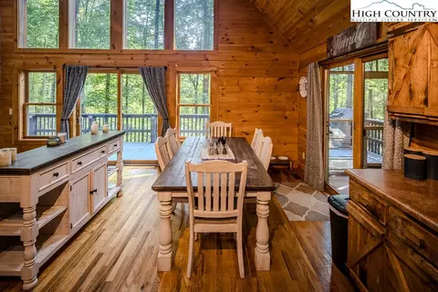 Dining - 8012 Big Ivy, Purlear, NC 28665 photo 1 of 3