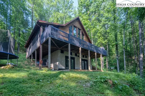 8012 Big Ivy, Purlear, NC 28665
