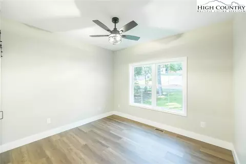 322 Laurel Ln, Jefferson, NC 28640 photo 29