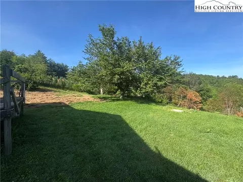 2553 Phillips Gap Rd, West Jefferson, NC 28694