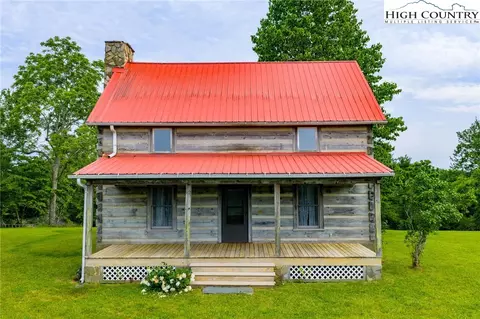 45 Bailey Rd, Ennice, NC 28623 photo 2