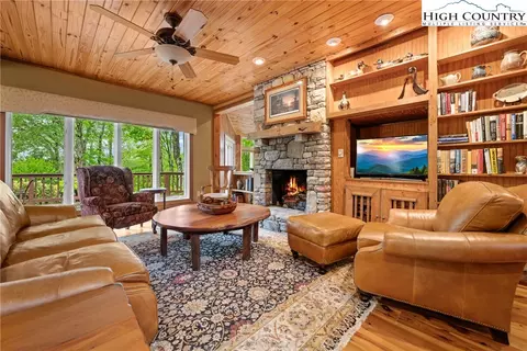 349 Belmont Dr, Boone, NC 28607 photo 8