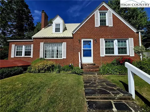405 Wilton Ave, West Jefferson, NC 28694