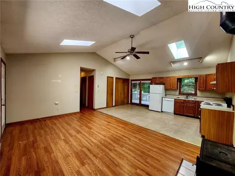 130 Stoneybrook Ct, Boone, NC 28607 photo 10