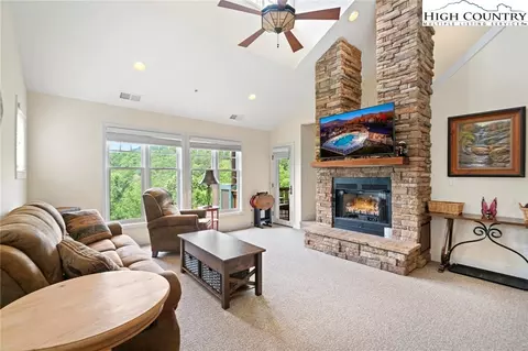 525 Peaceful Haven Dr #1431, Boone, NC 28607