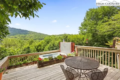 Exterior - 101 103 Greenbriar Rd, Beech Mountain, NC 28604 photo 8 of 13