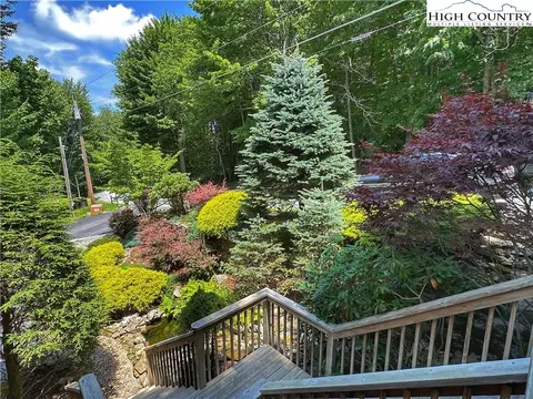 Exterior - 101 103 Greenbriar Rd, Beech Mountain, NC 28604 photo 12 of 13