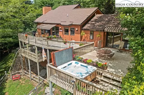 Exterior - 101 103 Greenbriar Rd, Beech Mountain, NC 28604 photo 5 of 13