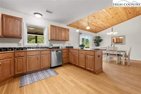 348 H Stanley Miller Rd, Deep Gap, NC 28618 photo 15