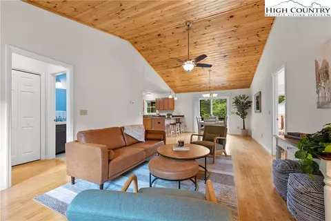 348 H Stanley Miller Rd, Deep Gap, NC 28618 photo 11