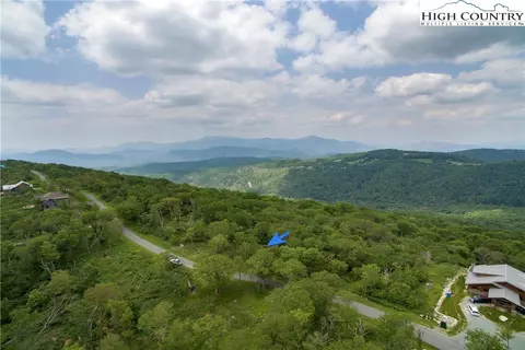 75 Green Cliffs Rd, Sugar Mountain, NC 28604 photo 10