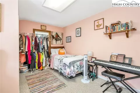 195 Trinity Ln, Jefferson, NC 28640 photo 37