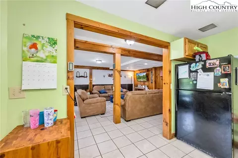 195 Trinity Ln, Jefferson, NC 28640 photo 17
