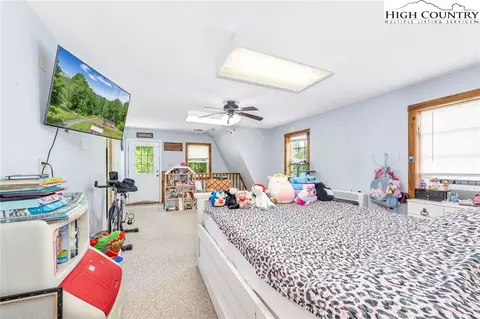 195 Trinity Ln, Jefferson, NC 28640 photo 33