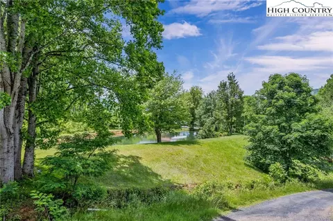 195 Trinity Ln, Jefferson, NC 28640 photo 10