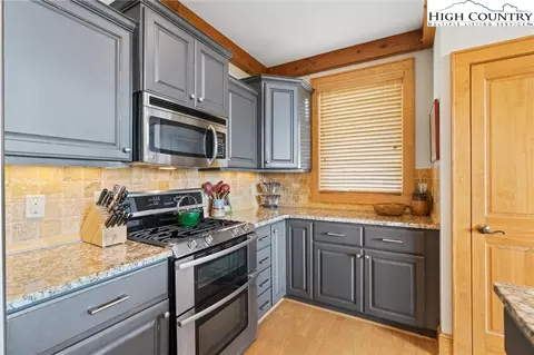 142 Evening View Ln #CA-7, Boone, NC 28607 photo 10
