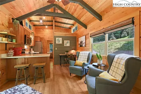 Living - 165 John Dotson Rd, Boone, NC 28607 photo 2 of 3
