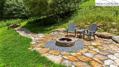 Exterior - 165 John Dotson Rd, Boone, NC 28607 photo 6 of 25