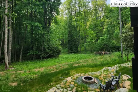Exterior - 165 John Dotson Rd, Boone, NC 28607 photo 5 of 25