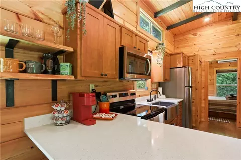 Kitchen - 165 John Dotson Rd, Boone, NC 28607 photo 2 of 6