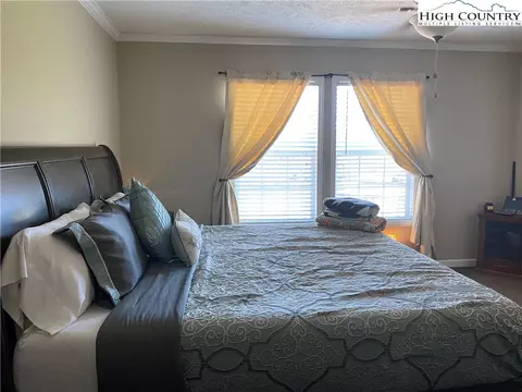 Bedroom - 209 Walnut Ln, Sparta, NC 28675 photo 4 of 8