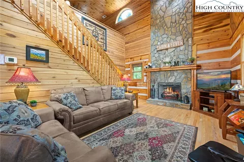 229 Quick Way, Boone, NC 28607 photo 3
