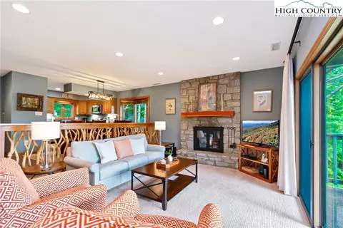 240 Lot Estes Dr #4, Blowing Rock, NC 28605