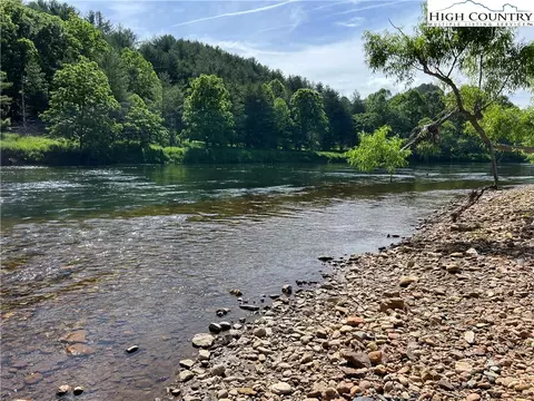 tbd Garvey Bridge Rd, Crumpler, NC 28617 photo 2