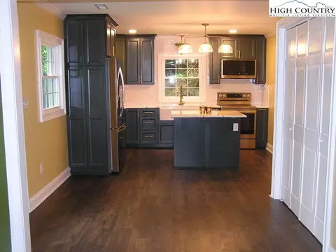 Kitchen - 384 New River Hts, Boone, NC 28607 photo 5 of 5