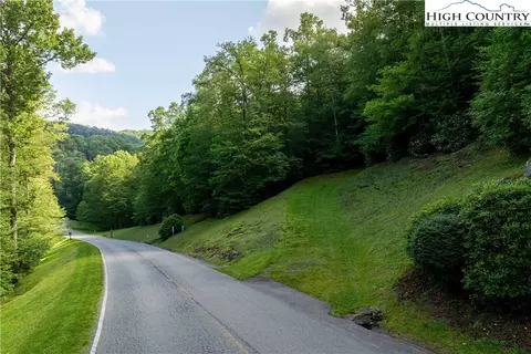 tbd Lot 107 Firethorn Trl, Blowing Rock, NC 28605