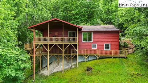 Exterior - 190 Rustic Rdg, Boone, NC 28607 photo 4 of 16