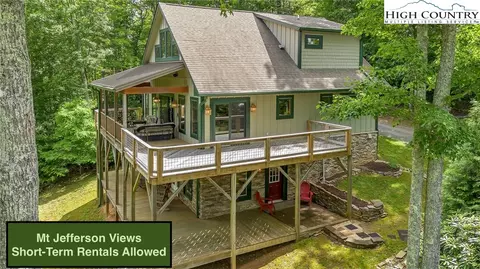382 Secluded Ln, West Jefferson, NC 28694