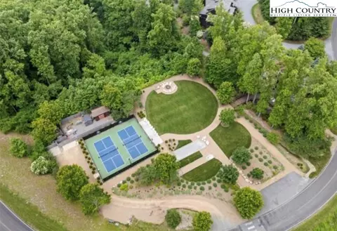 View/Area - 550 Pepperroot Rd, Boone, NC 28607 photo 2 of 2