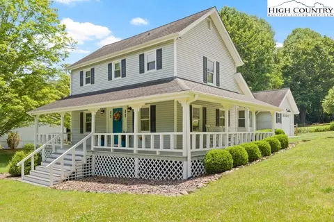 125 Schaffer Rd, Boone, NC 28607