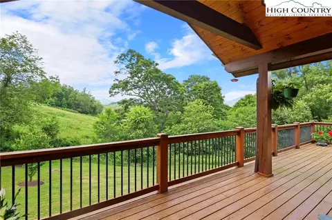 570 Waterstone Dr, Boone, NC 28607 photo 6