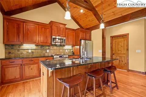 570 Waterstone Dr, Boone, NC 28607 photo 15