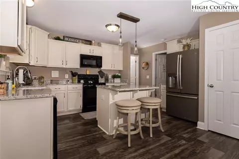 Kitchen - 351 Colony Ln, Purlear, NC 28665 photo 1 of 4