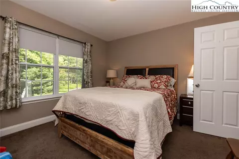 Bedroom - 351 Colony Ln, Purlear, NC 28665 photo 5 of 7