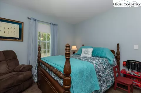 Bedroom - 351 Colony Ln, Purlear, NC 28665 photo 6 of 7