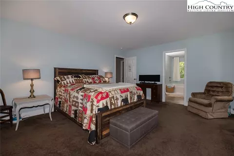 Bedroom - 351 Colony Ln, Purlear, NC 28665 photo 2 of 7