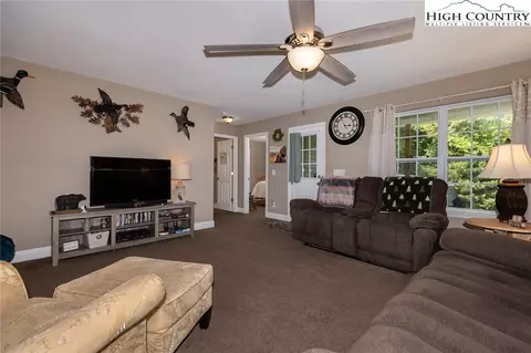 Living - 351 Colony Ln, Purlear, NC 28665 photo 1 of 3