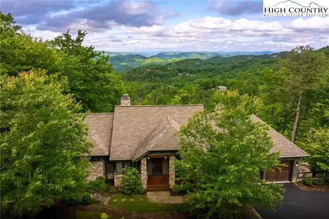 1145 Goldenrod Rd, Boone, NC 28607