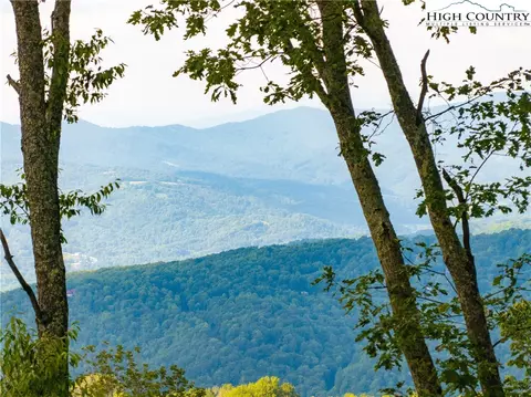 lot T5 Timber Rock Trl, Banner Elk, NC 28604